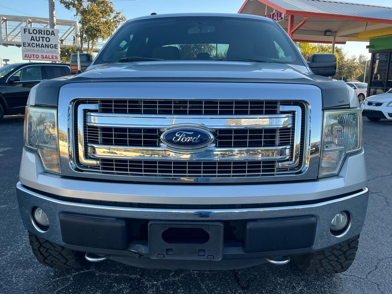 Ford F-1502Wd Supercrew 145" Xlt - Thumbnail 4