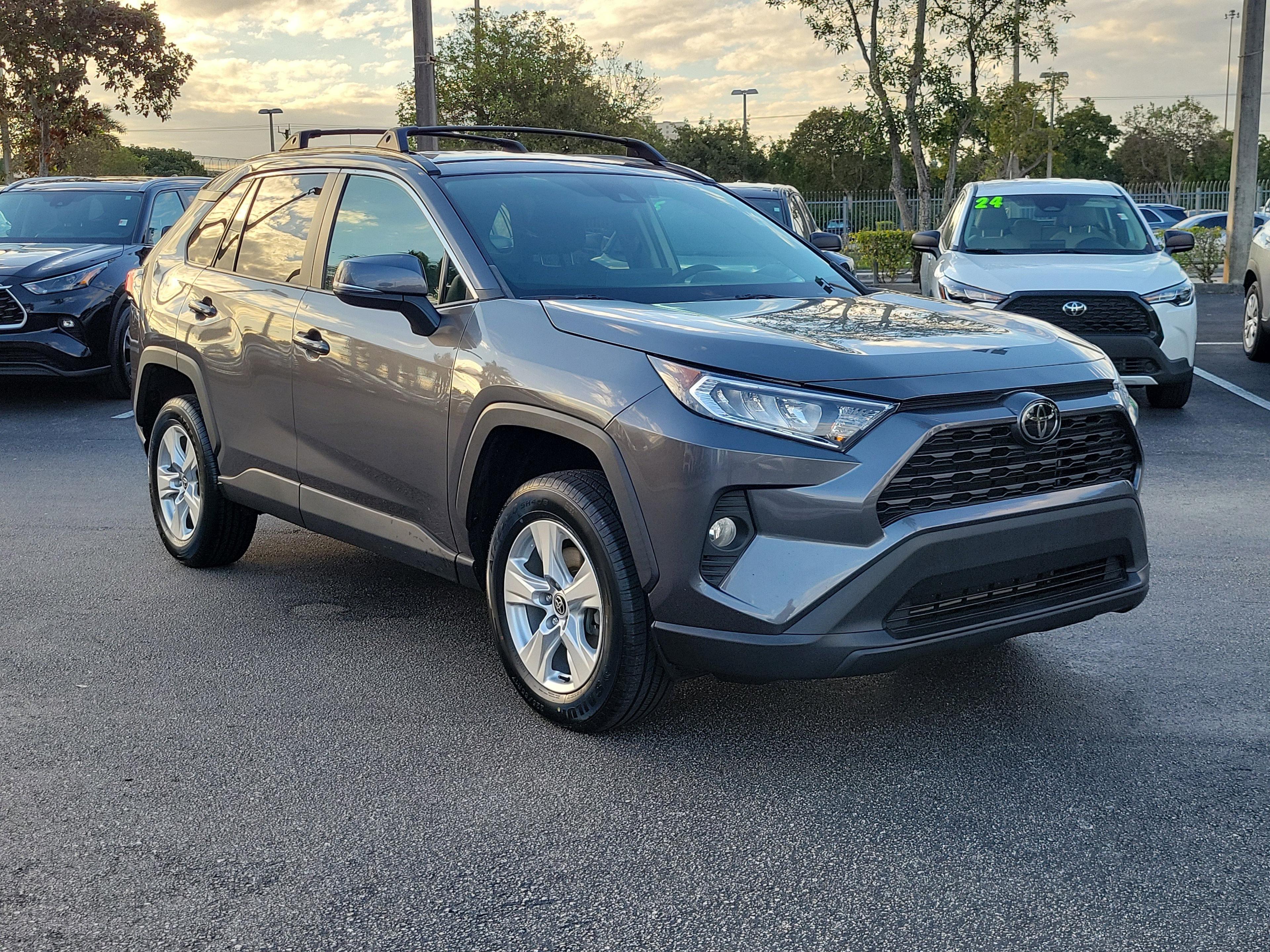 Toyota Rav4 Xle Fwd - Thumbnail 4