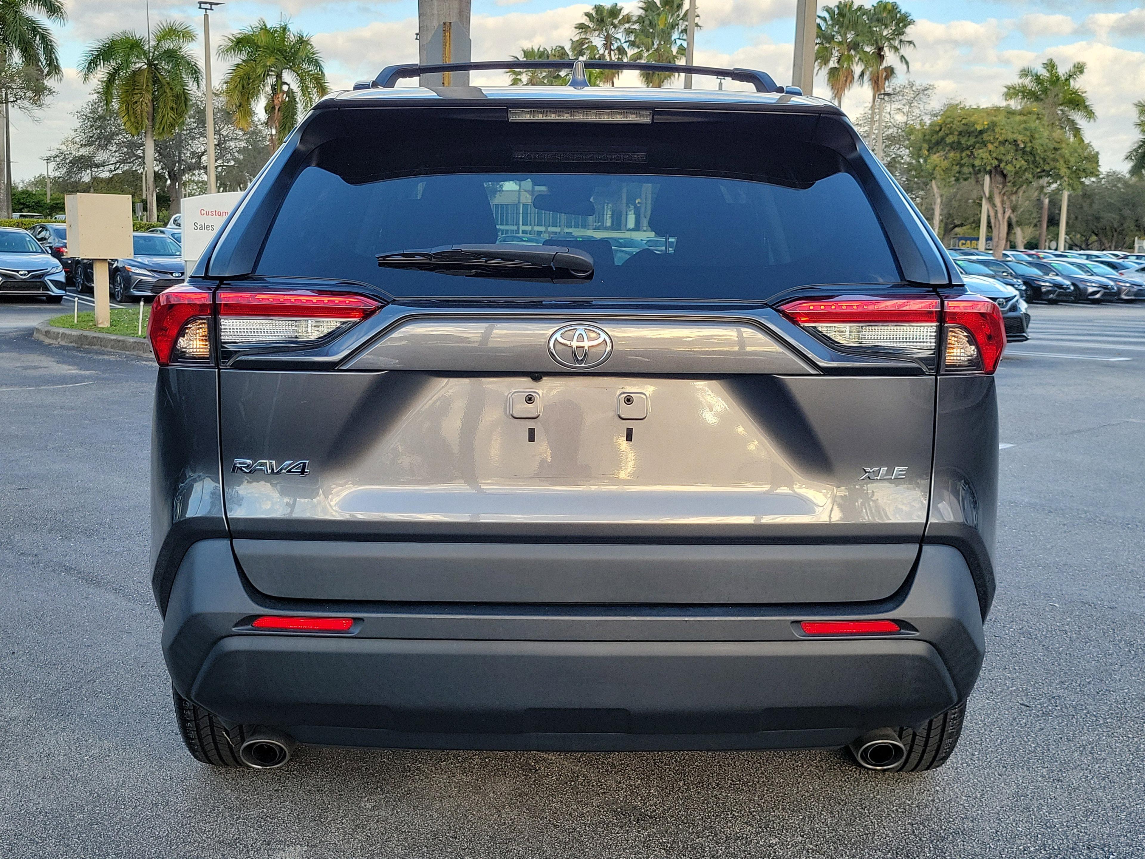 Toyota Rav4 Xle Fwd - Thumbnail 6