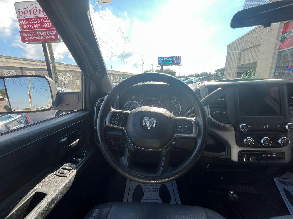 Ram 3500 Crew Cab - Thumbnail 16