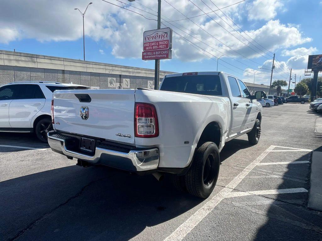 Ram 3500 Crew Cab - Thumbnail 8
