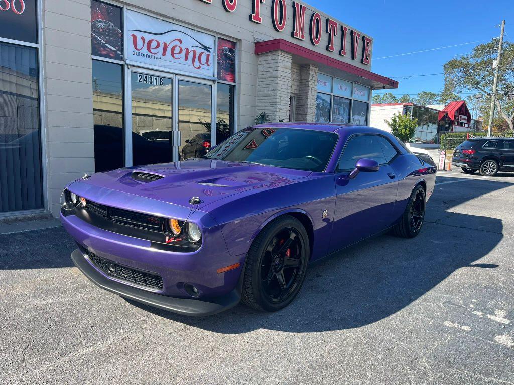 Dodge Challenger - Thumbnail 4