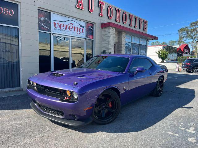 Dodge Challenger - View 1