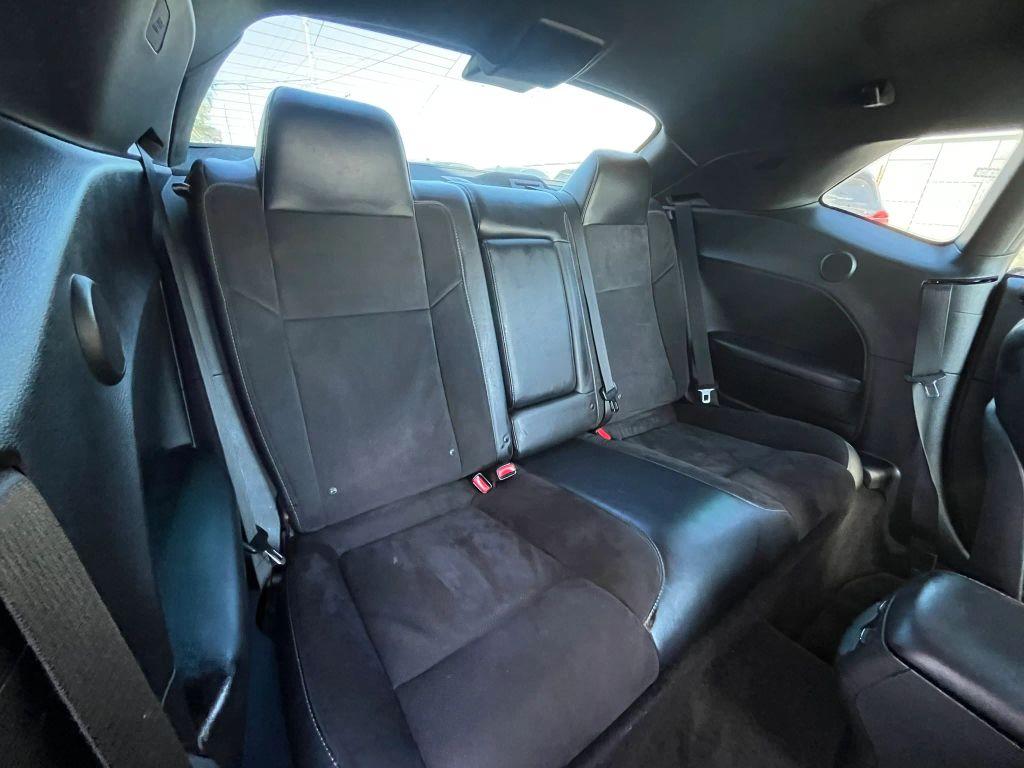 Dodge Challenger - Thumbnail 19