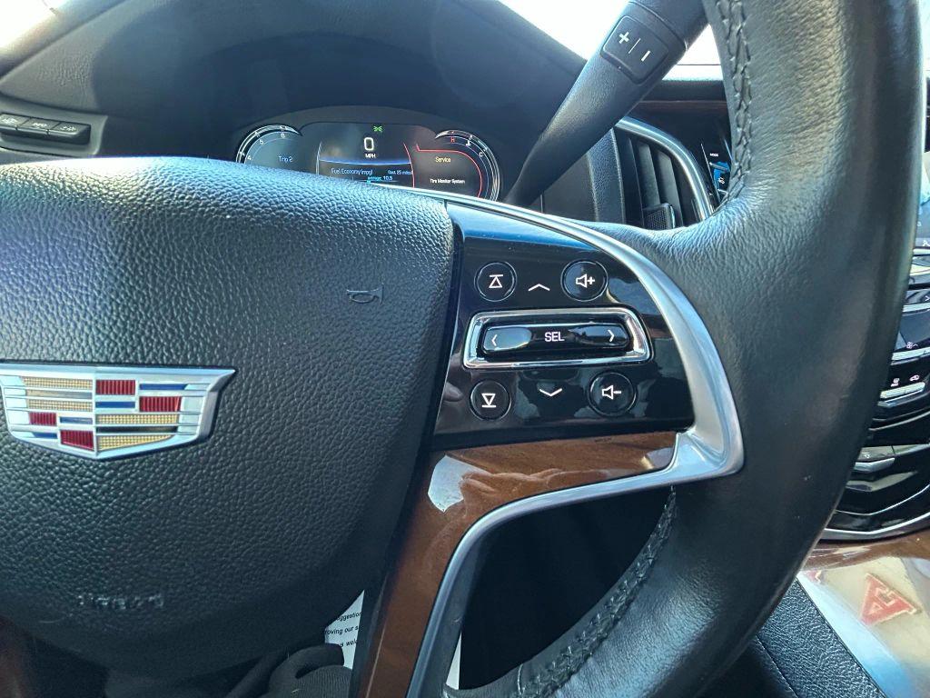 Cadillac Escalade - Thumbnail 17