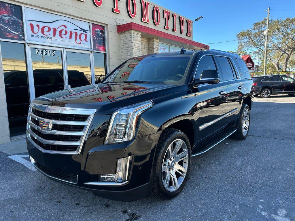 Cadillac Escalade - Thumbnail 4