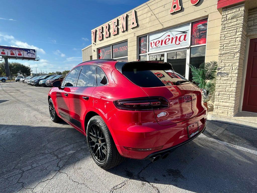 Porsche Macan - Thumbnail 6