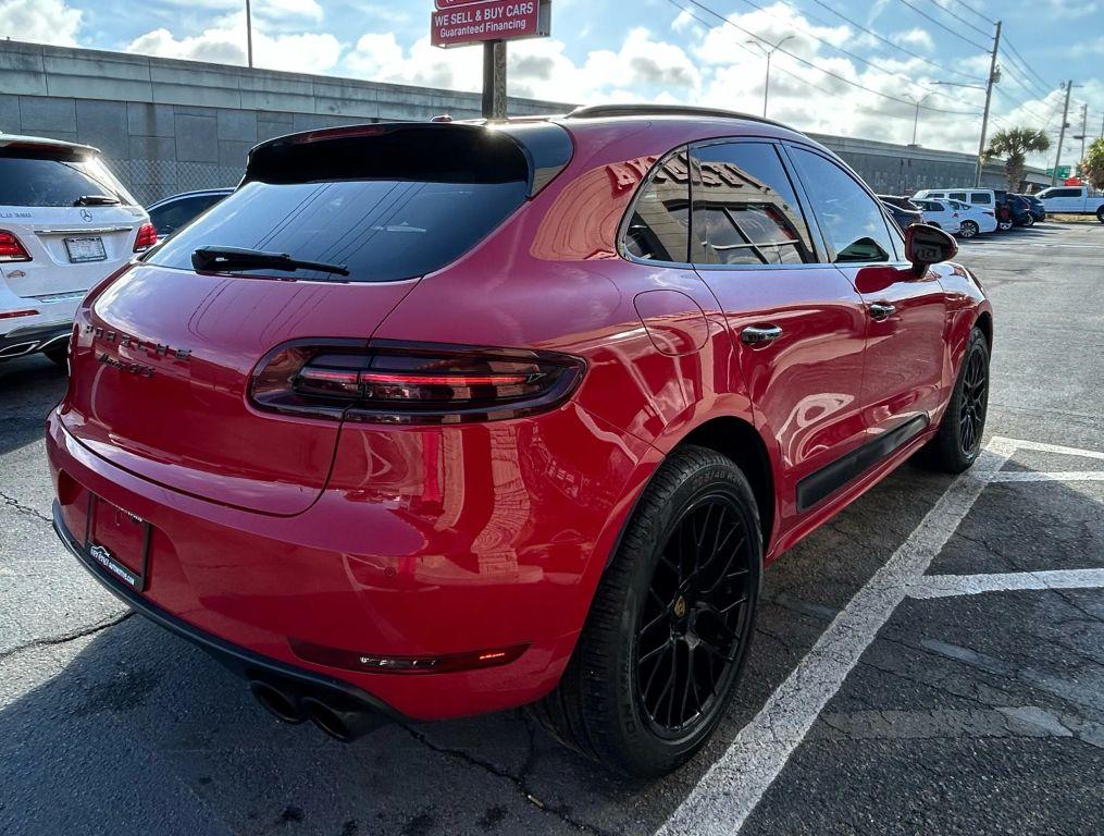 Porsche Macan - Thumbnail 8