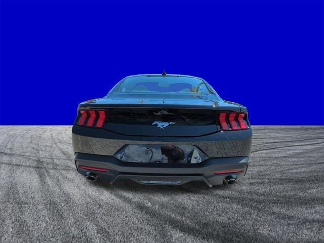 Ford Mustang Ecoboost® Premium Fastback - Thumbnail 6