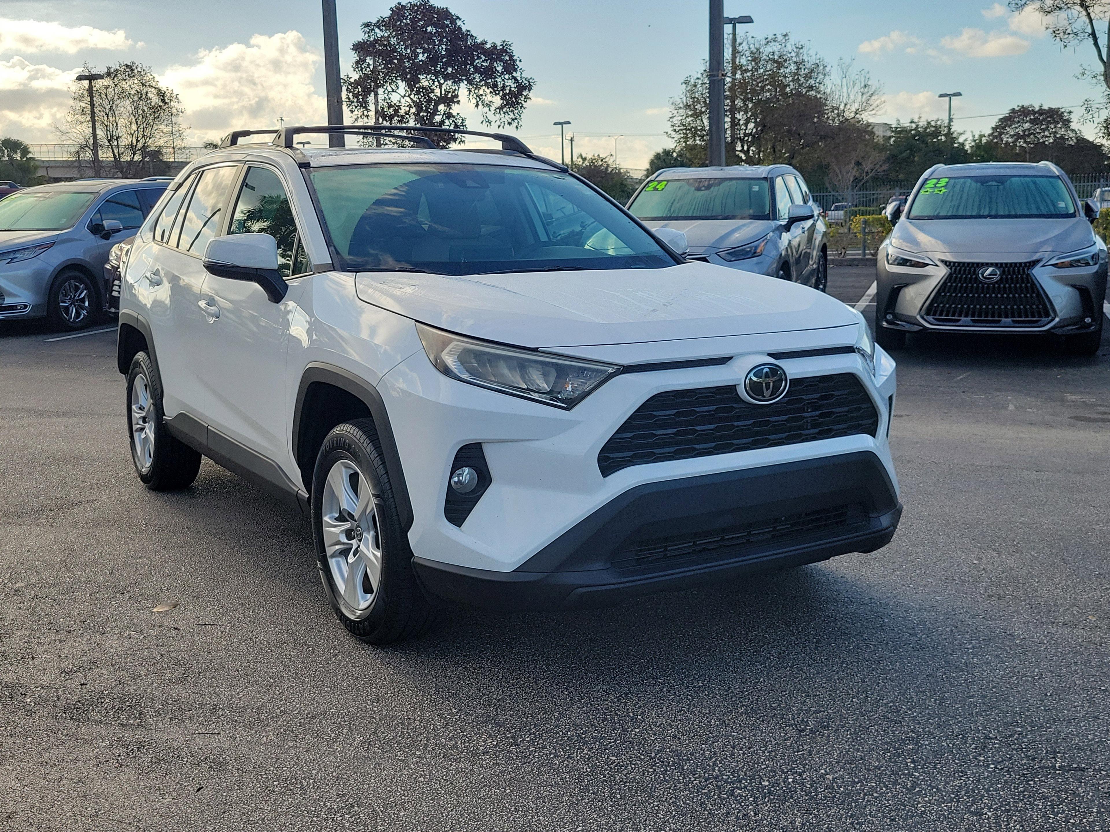 Toyota Rav4 Xle Fwd - Thumbnail 5