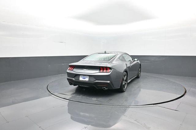 Ford Mustang Ecoboost® Fastback - Thumbnail 9