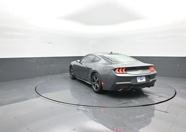 Ford Mustang Ecoboost® Fastback - Thumbnail 7