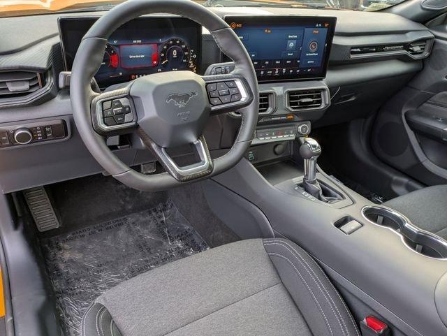 Ford Mustang Ecoboost® Fastback - Thumbnail 14