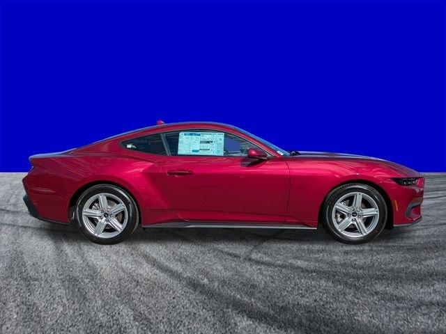 Ford Mustang Ecoboost® Fastback - Thumbnail 4