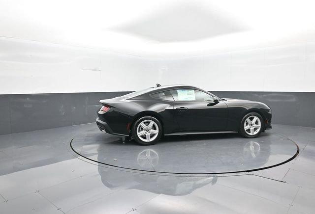 Ford Mustang Ecoboost® Fastback - Thumbnail 9