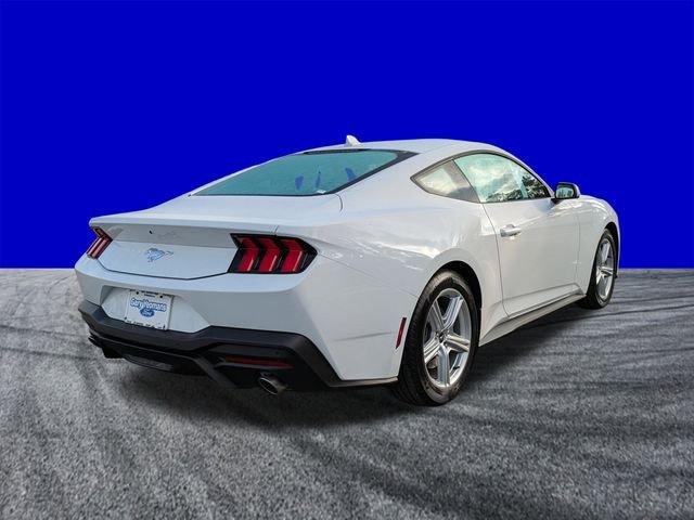 Ford Mustang Ecoboost® Fastback - Thumbnail 5