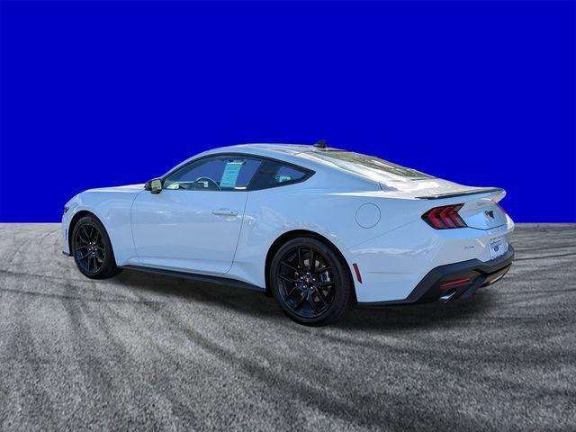 Ford Mustang Ecoboost® Fastback - Thumbnail 7