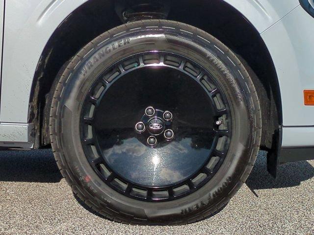 Ford Maverick Maverick Lobo™ - Thumbnail 12