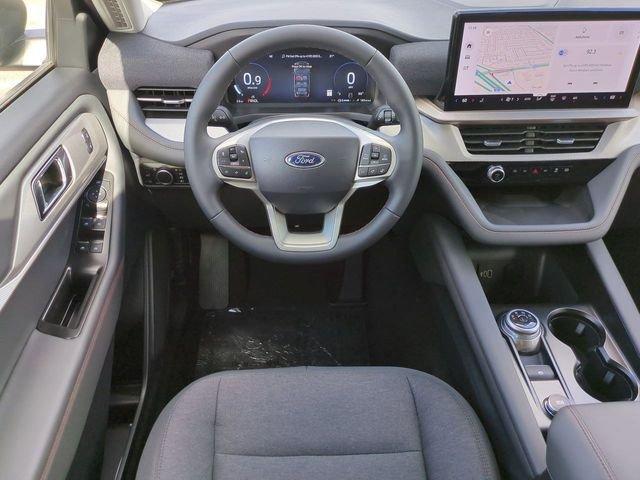 Ford Explorer Active - Thumbnail 18