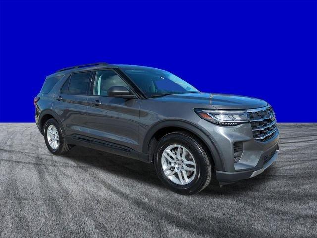 Ford Explorer Active - Thumbnail 3