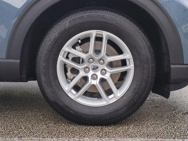 Ford Explorer Active - Thumbnail 13