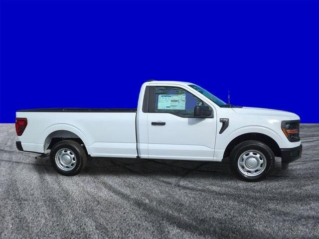 Ford F-150 Xl - Thumbnail 4