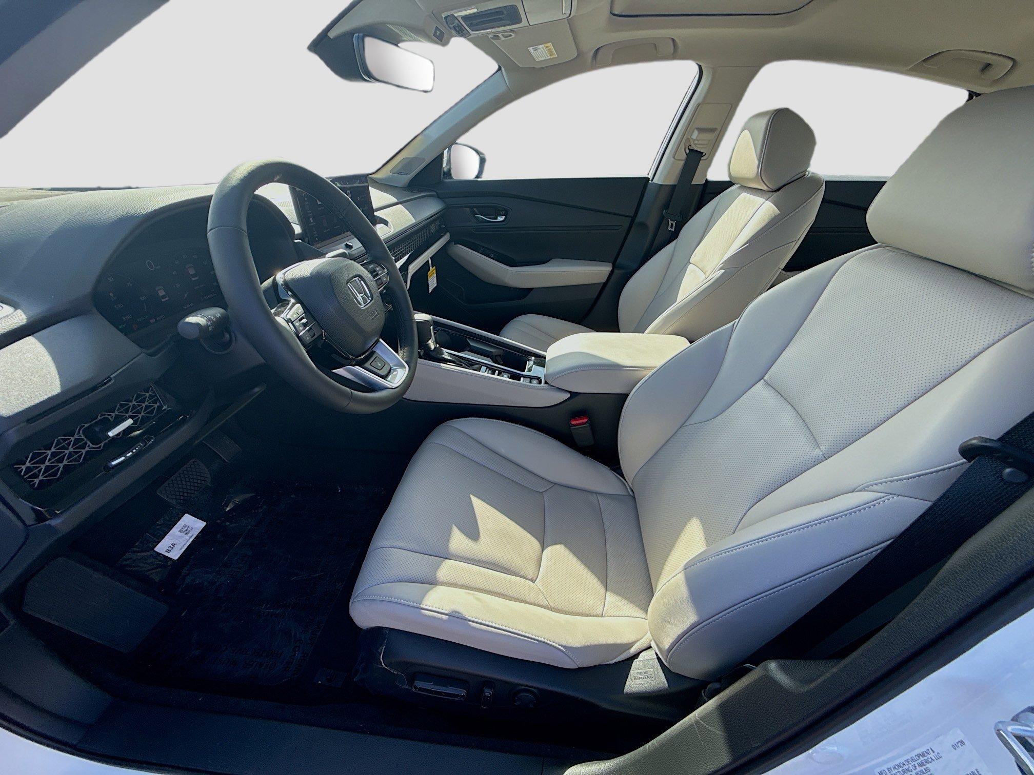 Honda Accord Hybrid Touring Fwd - Thumbnail 18