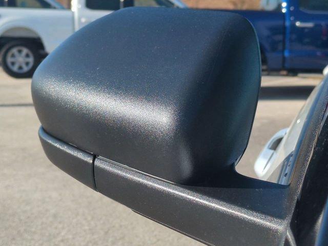 Ford Explorer Active - Thumbnail 13