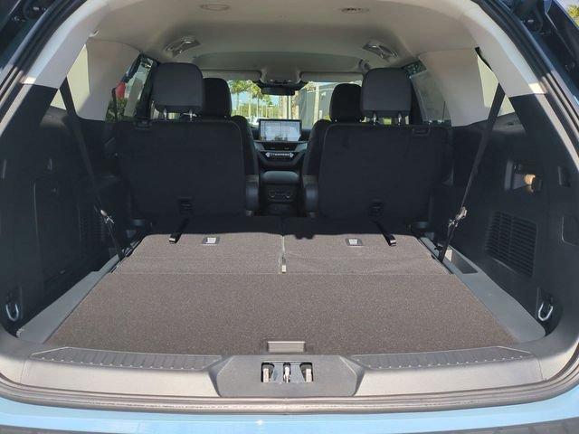 Ford Explorer Active - Thumbnail 15