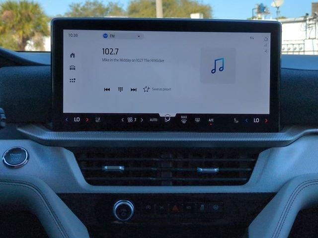 Ford Explorer Active - Thumbnail 20