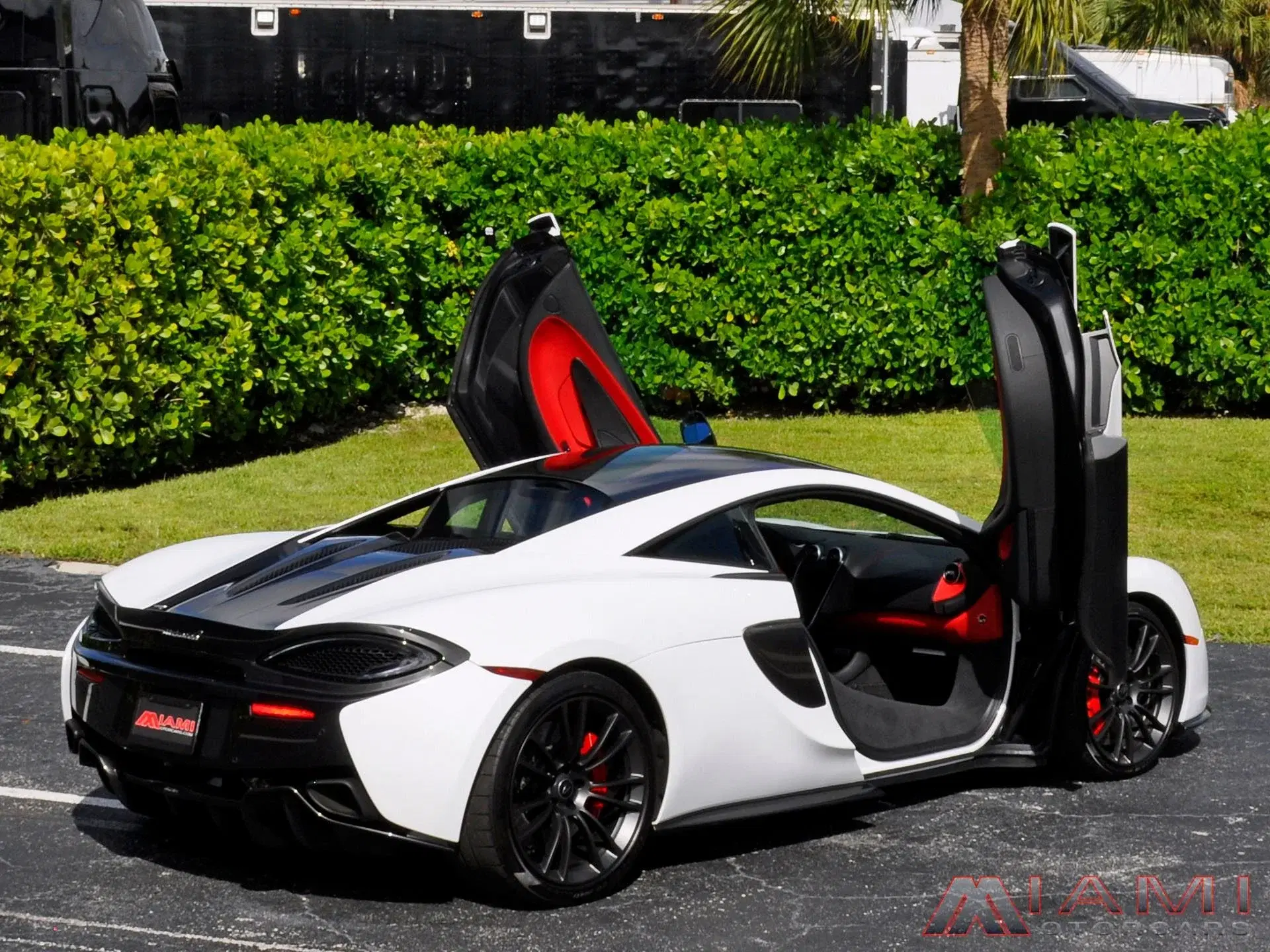 Mclaren 570S - Thumbnail 17