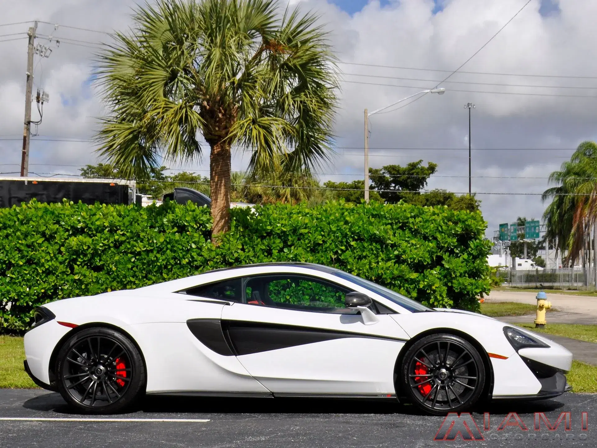 Mclaren 570S - Thumbnail 12