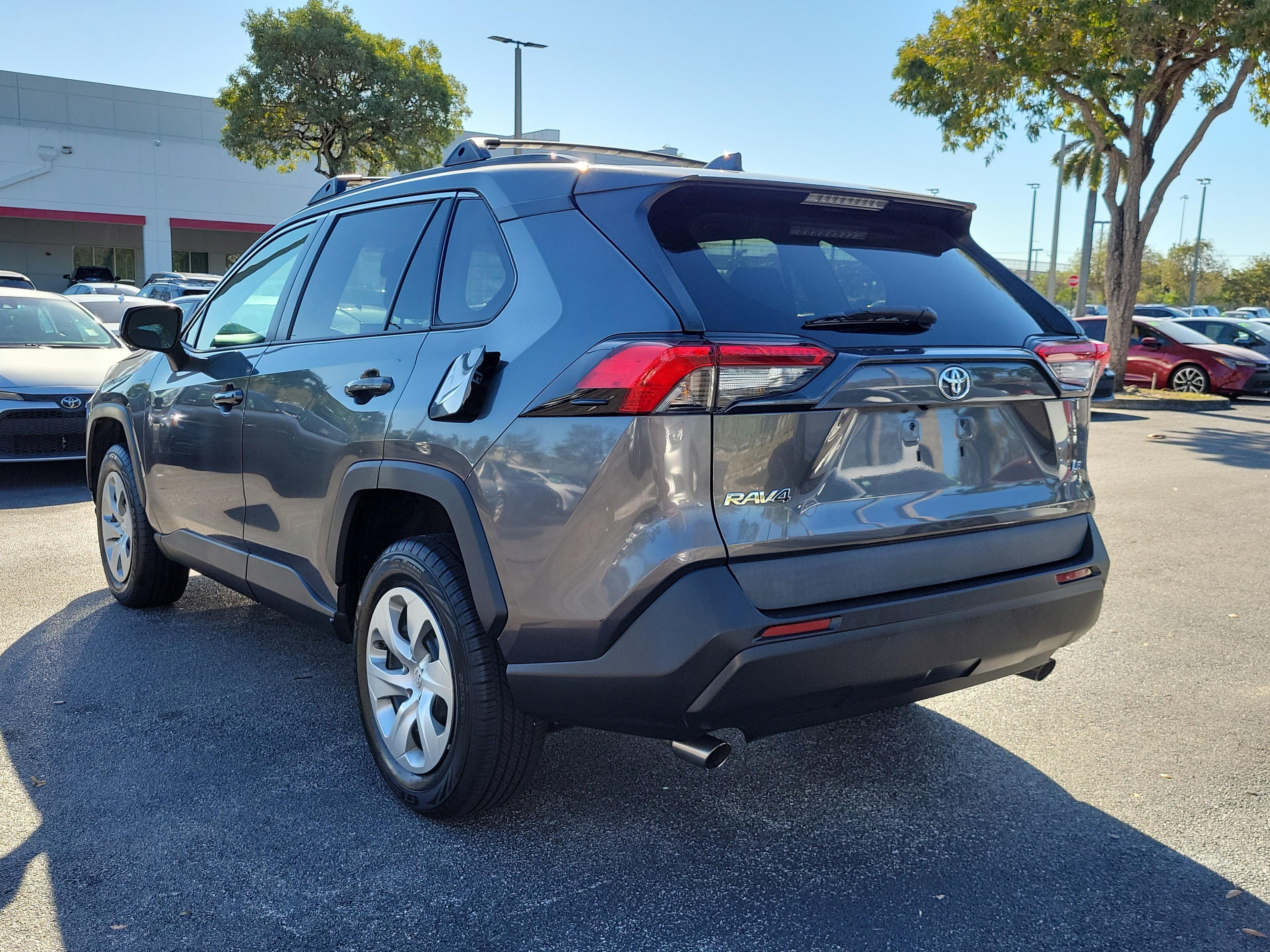 Toyota Rav4 Le Fwd - Thumbnail 7