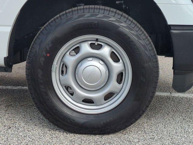 Ford F-150 Xl - Thumbnail 12