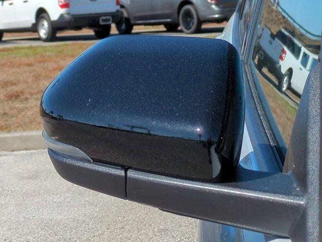 Ford Explorer St-Line - Thumbnail 14