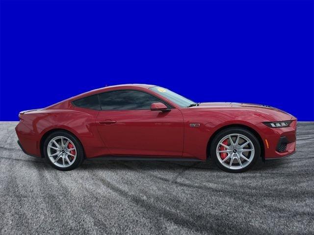 Ford Mustang Gt Premium - Thumbnail 4