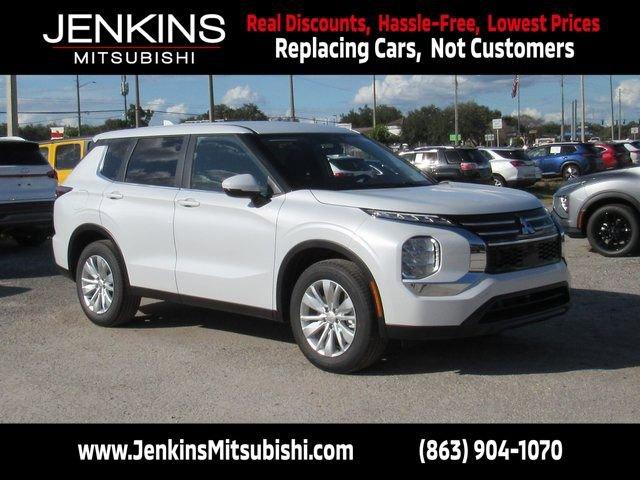 Mitsubishi Outlander - View 1