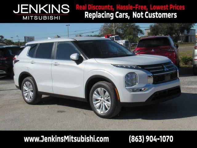 Mitsubishi Outlander - View 1