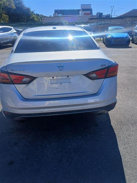 Nissan Altima2.5 Sr - Thumbnail 6