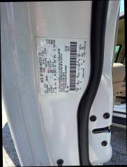 Ford Explorer - Thumbnail 6