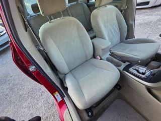 Toyota Corolla - Thumbnail 3