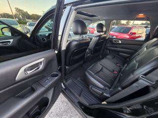 Nissan Pathfinder - Thumbnail 19