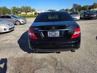 Mercedes-Benz C-Class - Thumbnail 12