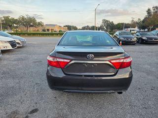 Toyota Camry - Thumbnail 12