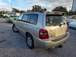 Toyota Highlander - Thumbnail 12