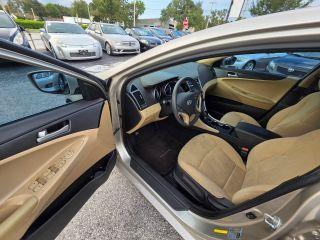 Hyundai Sonata - Thumbnail 18