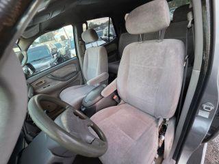 Toyota Sequoia - Thumbnail 17