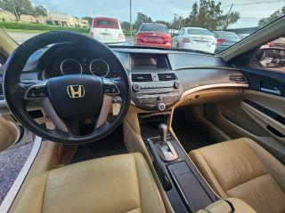 Honda Accord - Thumbnail 16