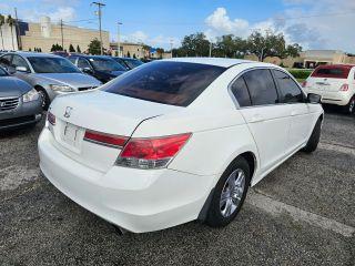 Honda Accord - Thumbnail 13