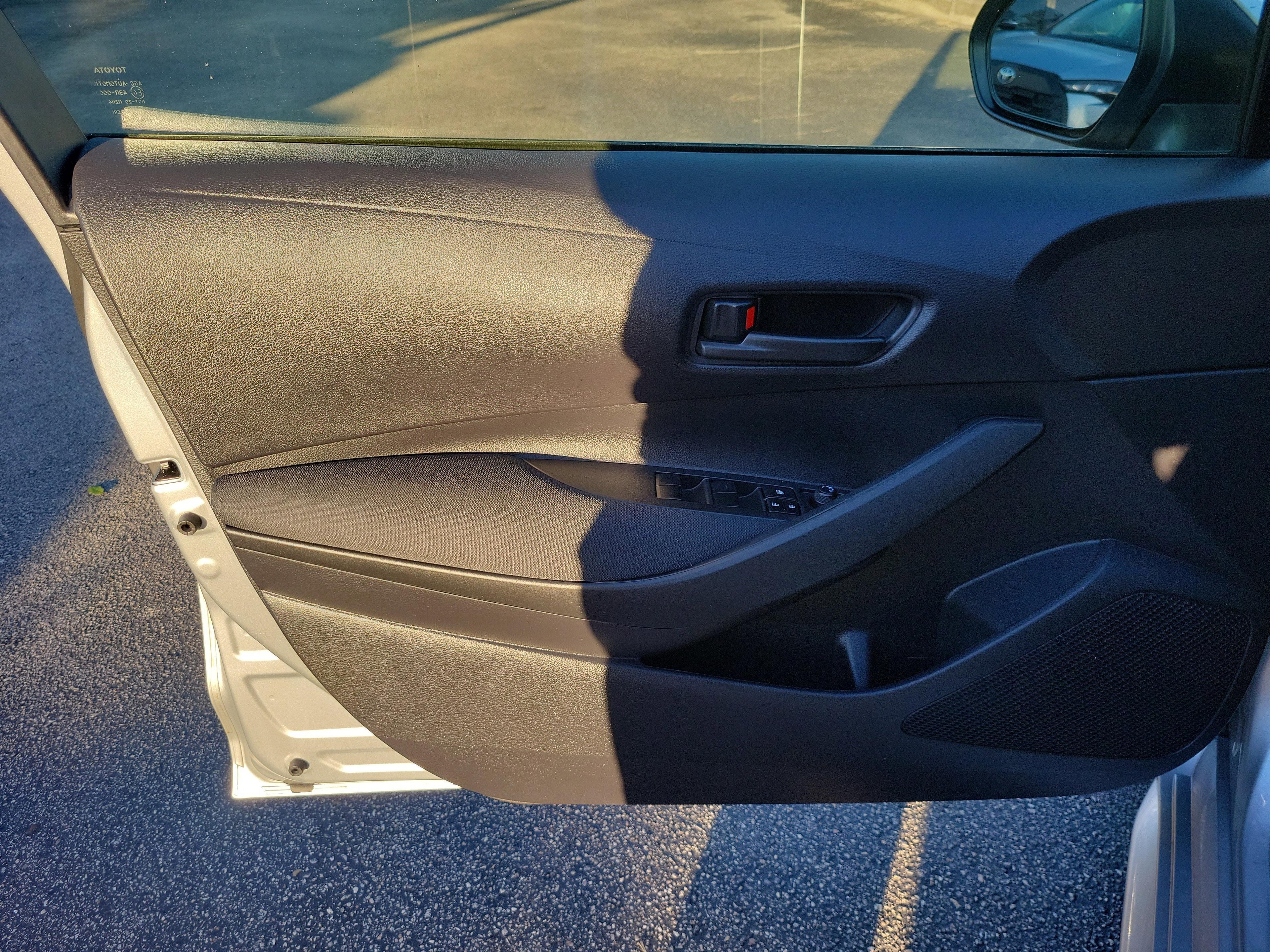 Toyota Corolla Le Fwd - Thumbnail 15